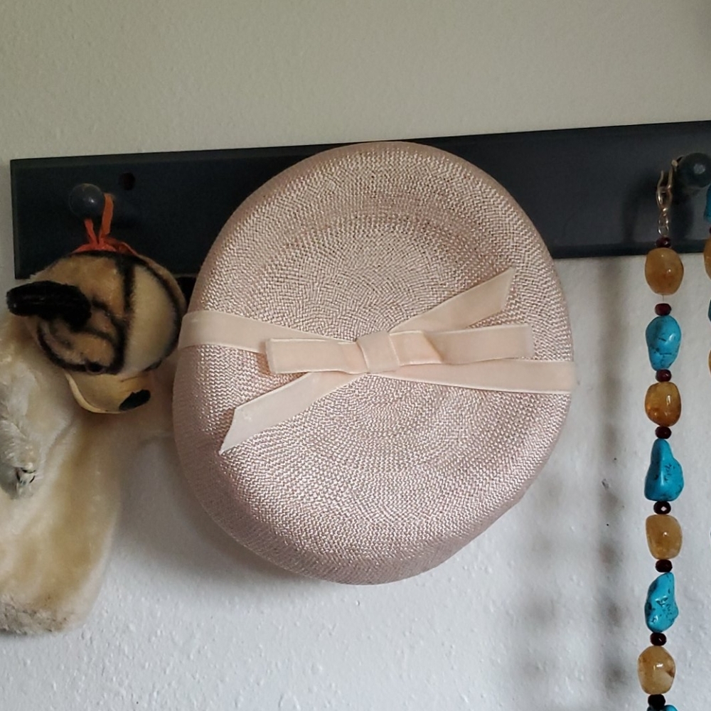 Vintage Pink Fascinator Hat W/ Velvet Bow